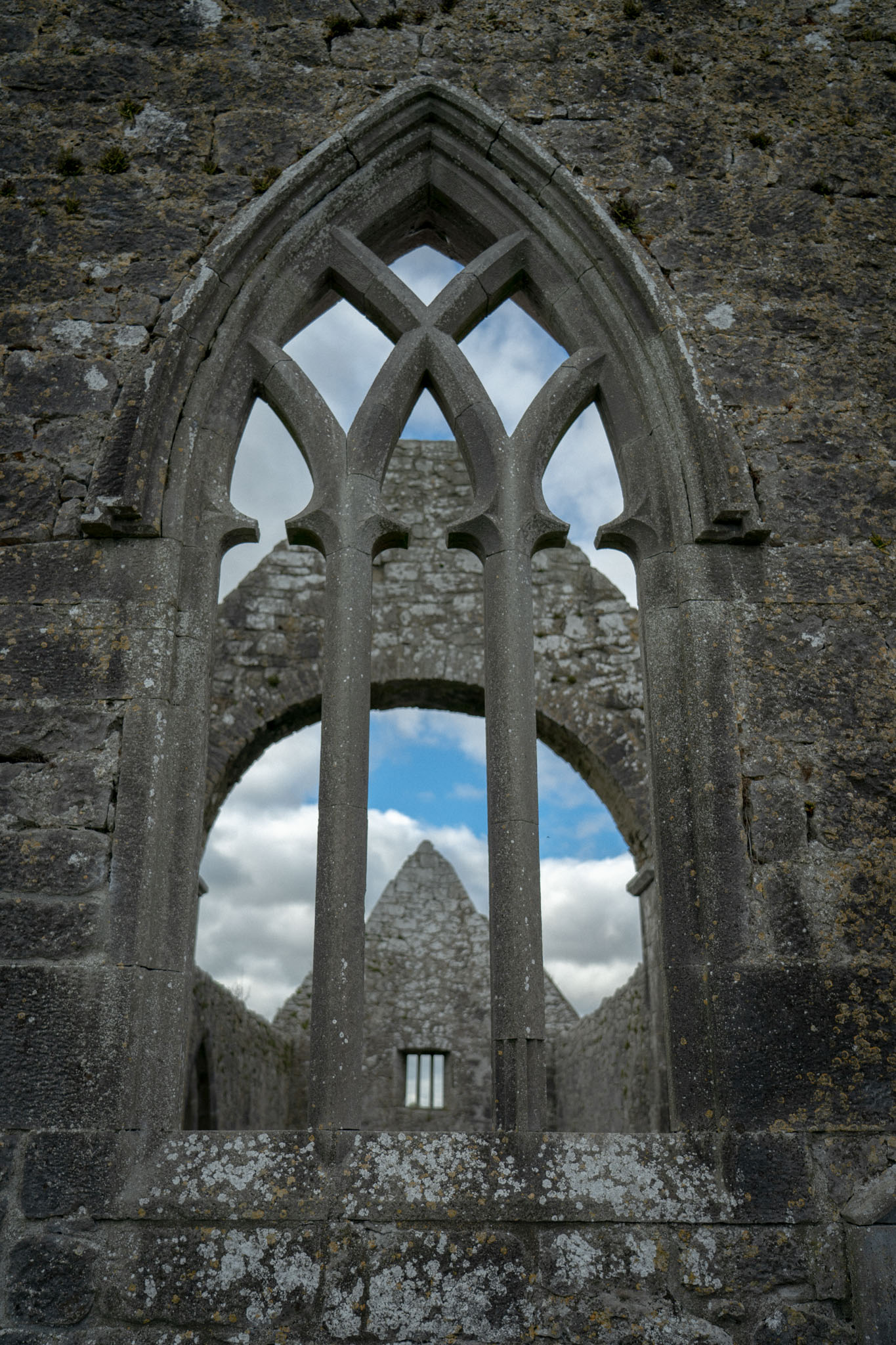 Kilmacduagh Abbey image5